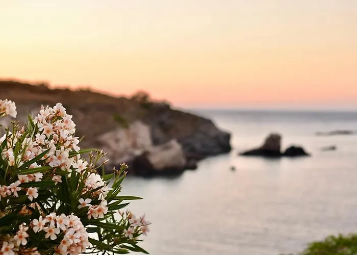 Elefthia Syros Junior * Mégas Yialós-Nítes